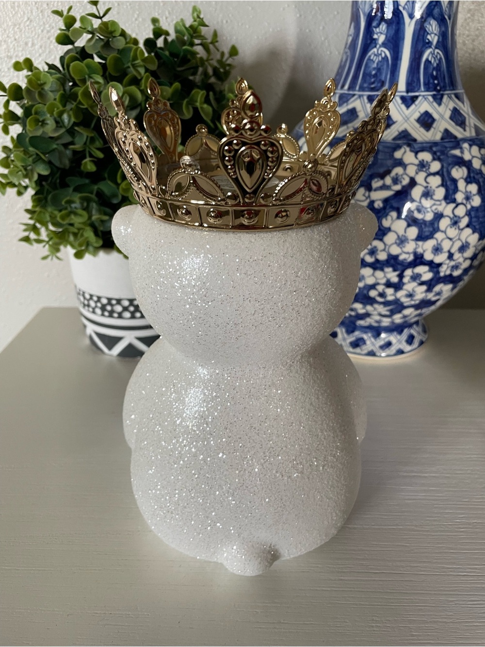 Bath & Body Works Royal Polar Bear Glitter 3 Wick Candle Holder - Picture 5 of 7